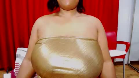 Snapshot of sexybustyboobs chatting on September 11, 4:35 am sexybustyboobs online show from September 11, 4:35 am