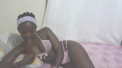 Candy online show from March 4, 4:24 pm