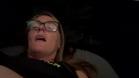 sexychey9669 online show from November 26, 1:01 pm