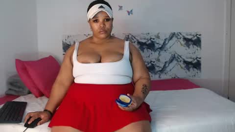 SEXYCHILL online show from August 3, 8:25 pm