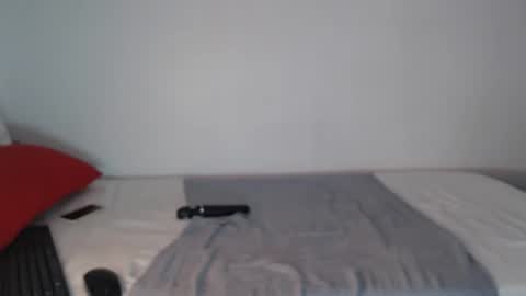 Snapshot of sexychill2000 chatting on September 22, 1:59 am SEXYCHILL online show from September 22, 1:59 am