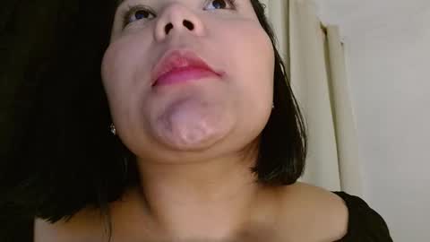 Snapshot of sexychubbyy chatting on February 17, 12:21 am Eva online show from February 17, 12:21 am