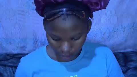 sexydoll002 online show from October 29, 5:34 am