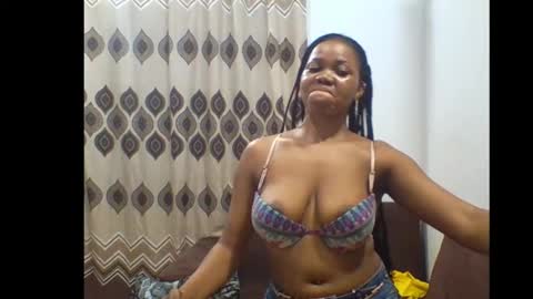 sexyeye368293 online show from December 2, 8:55 pm