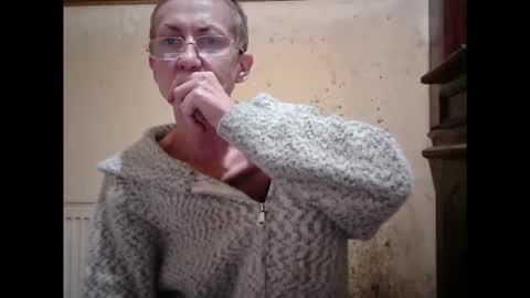 sexygeny4652 online show from November 18, 5:47 pm