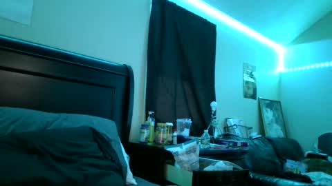 Snapshot of sexygoddesslizaaa chatting on February 27, 10:20 pm ETERNAL GODDESS WOMAN  online show from February 27, 10:20 pm