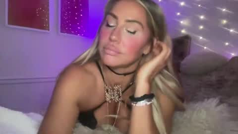 Ashley Love online show from July 17, 2:43 pm