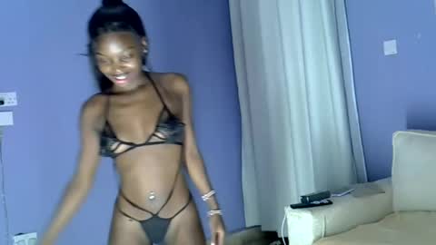 SexyIcey online show from July 7, 9:06 pm