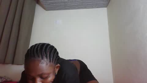 JOAN online show from October 28, 6:57 pm