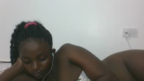 JOAN online show from March 3, 8:39 pm