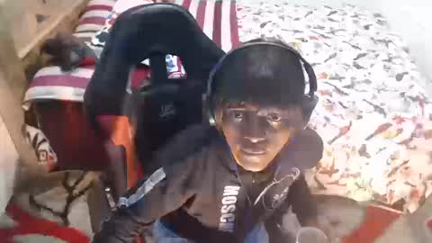 sexyjustin202 online show from October 16, 4:37 am