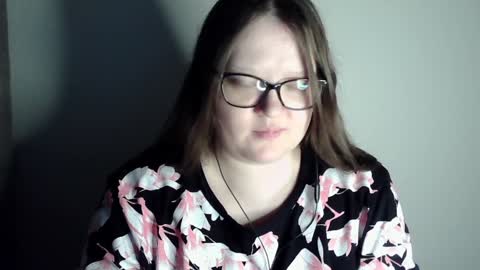 Snapshot of sexykitty_2 chatting on January 13, 2:11 pm Kate online show from January 13, 2:11 pm
