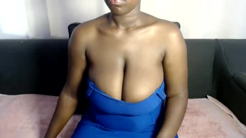 Sexy Melanin online show from July 30, 10:38 am