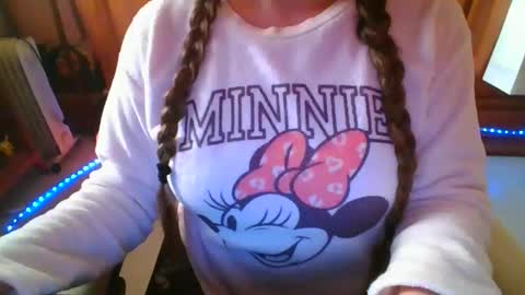 sexymisss24 online show from April 2, 5:10 pm