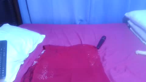 Snapshot of sexymompie chatting on January 15, 11:00 am CANDY online show from January 15, 11:00 am