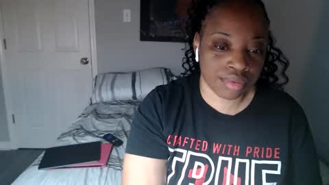 Snapshot of sexymona1218 chatting on March 1, 5:09 am SexyMona online show from March 1, 5:09 am