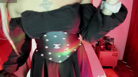 N A F online show from October 28, 7:30 pm