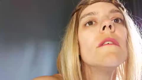 sexysnapysnaps online show from September 19, 4:11 am