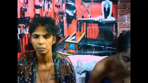 sexyva4u2luv online show from March 10, 6:27 am