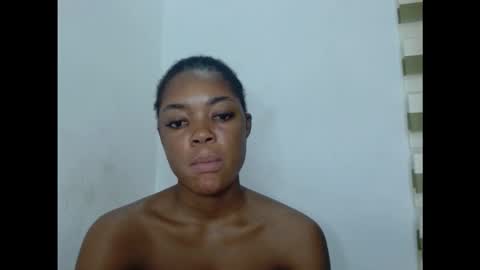 sexyxmilfx online show from February 26, 10:31 pm