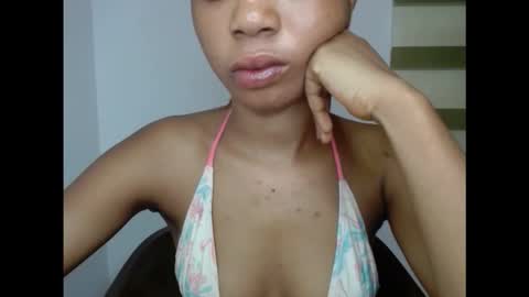 sexyxpeach online show from October 28, 10:14 pm