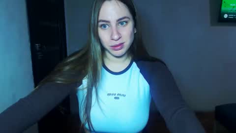 Yuliia online show from November 26, 8:04 am