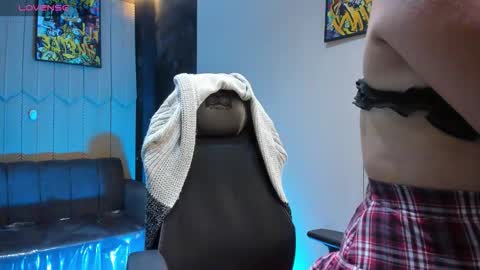 Liz online show from January 31, 9:02 pm