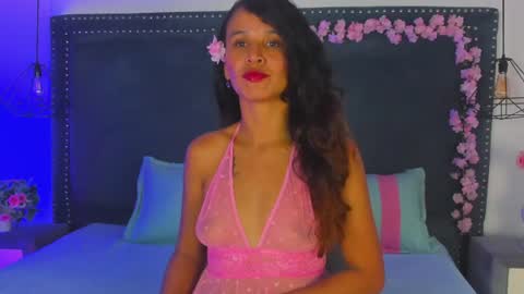 Shaina online show from July 30, 6:31 pm