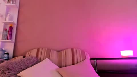 Mila online show from May 2, 5:55 am