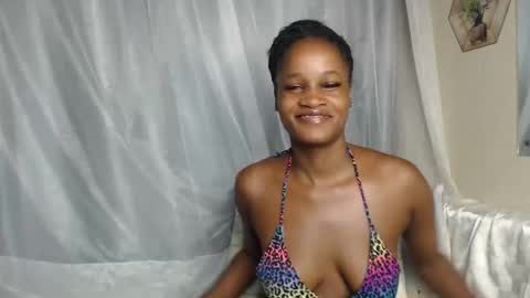 shaky xxx online show from October 4, 4:00 pm