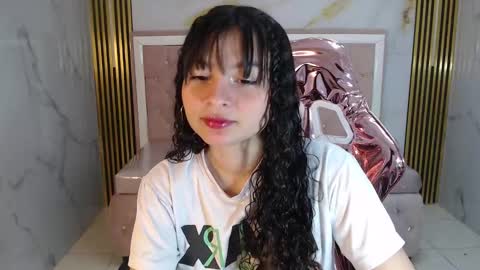 Shalon  online show from February 22, 1:34 pm