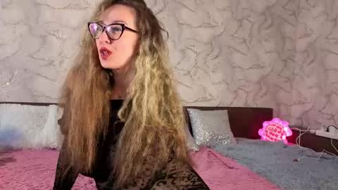 Svetlana ...........help me get 100 reactions before the end of the year Thumb up if you like me I appreciate it and thank you online show from May 6, 2:59 am