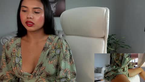 Snapshot of shanabellucy chatting on February 5, 2:59 pm onlyfans shanabellucy online show from February 5, 2:59 pm