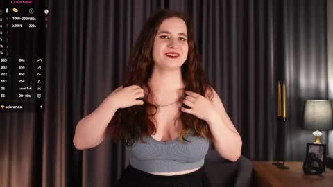 Maya3 online show from October 25, 3:19 pm