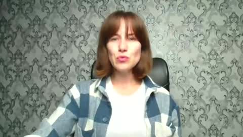 Snapshot of shannen_sweet chatting on October 21, 11:14 am Shannen online show from October 21, 11:14 am