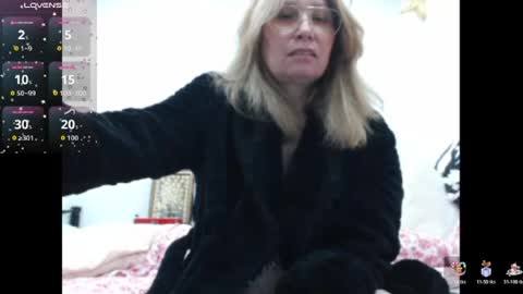 Shannon07 online show from June 17, 4:47 am