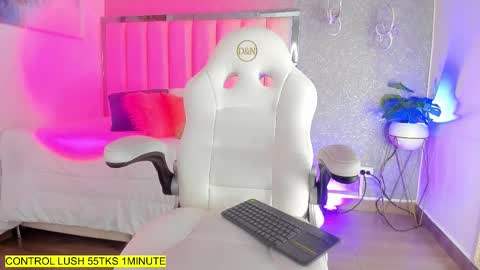 Shantal online show from March 11, 11:36 am