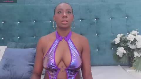 Shantall Miller online show from June 13, 9:23 pm