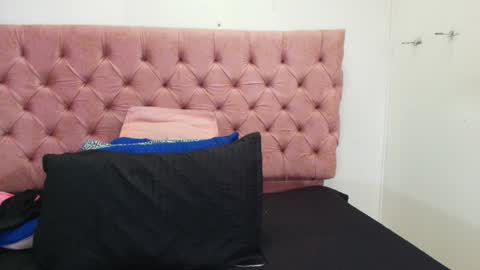 Sharlott online show from January 17, 11:59 am