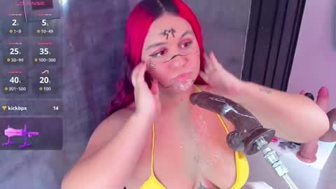 sharlotthe_bigass online show from December 5, 1:49 am