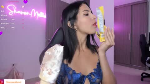 Sharon Independent model online show from January 12, 6:35 pm