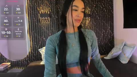 SHARON TAYLOR online show from October 28, 9:08 pm