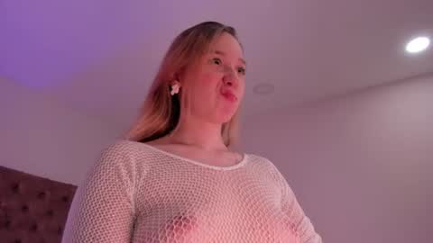 Shantall online show from July 20, 12:35 am