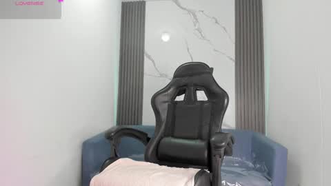 Lady Shauna online show from October 2, 3:11 am