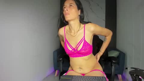 Lady Shauna online show from September 21, 4:55 am