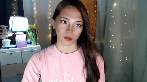 Snapshot of shawntel_cutiee chatting on December 6, 11:54 am shawniee 3 online show from December 6, 11:54 am