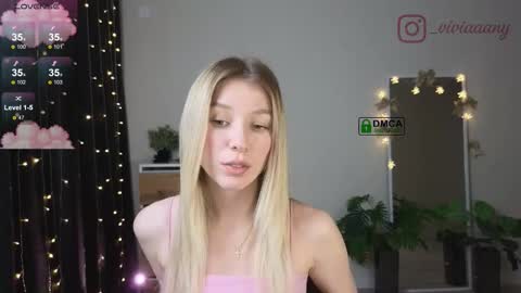 shawty_vi online show from December 22, 11:46 am