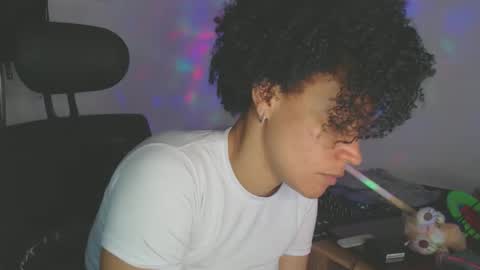 Shayna online show from February 25, 2:32 am