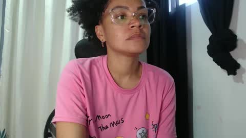 Shayna online show from January 5, 1:58 pm