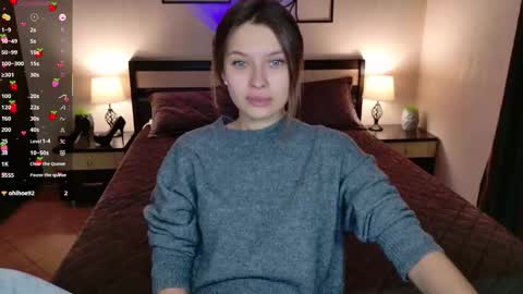 Snapshot of sheillatyler chatting on September 18, 6:01 am Alexis online show from September 18, 6:01 am